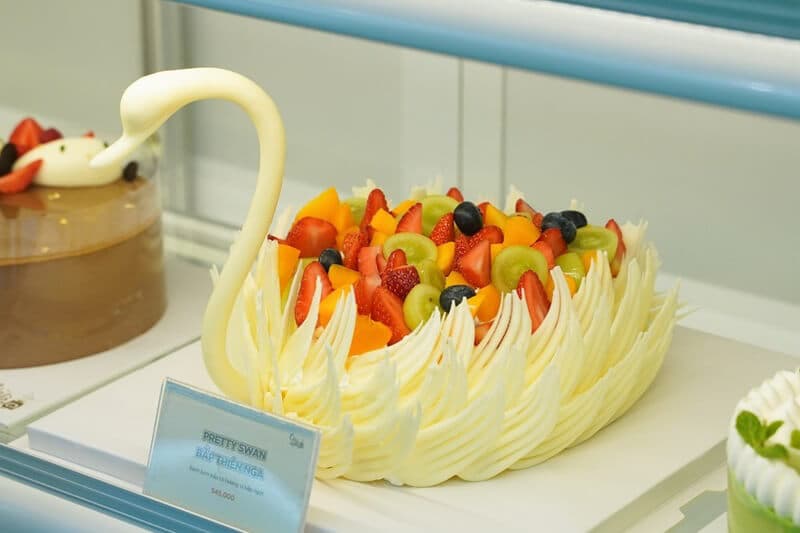 Bánh sinh nhật 15 tuổi đơn giản, đẹp mắt