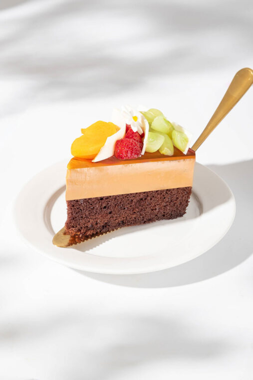Bold Charming - Flan Gato Trà Thái Đỏ