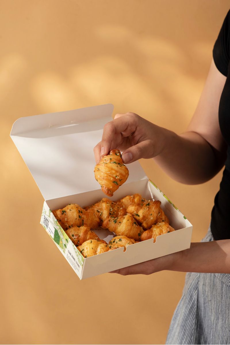 Set Bánh Mini Croissant Bơ Tỏi